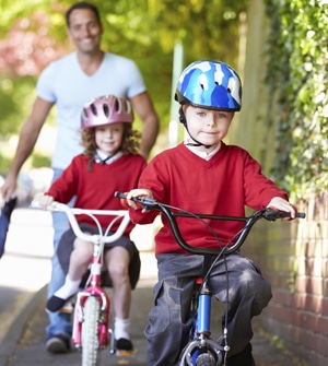 Simple Bicycle Safety Tips for Your Kids