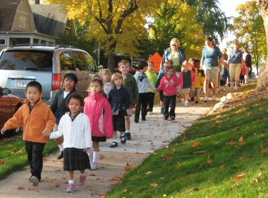 Keep Your Kids Safe During Fall School Commute